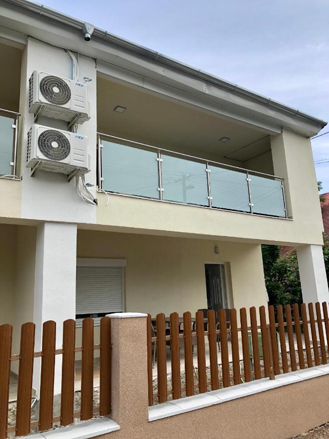 Janos Apartman Balatonfüred Eksteriør bilde