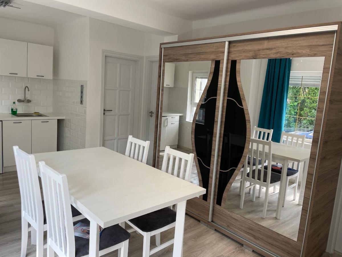 Janos Apartman Balatonfüred Eksteriør bilde